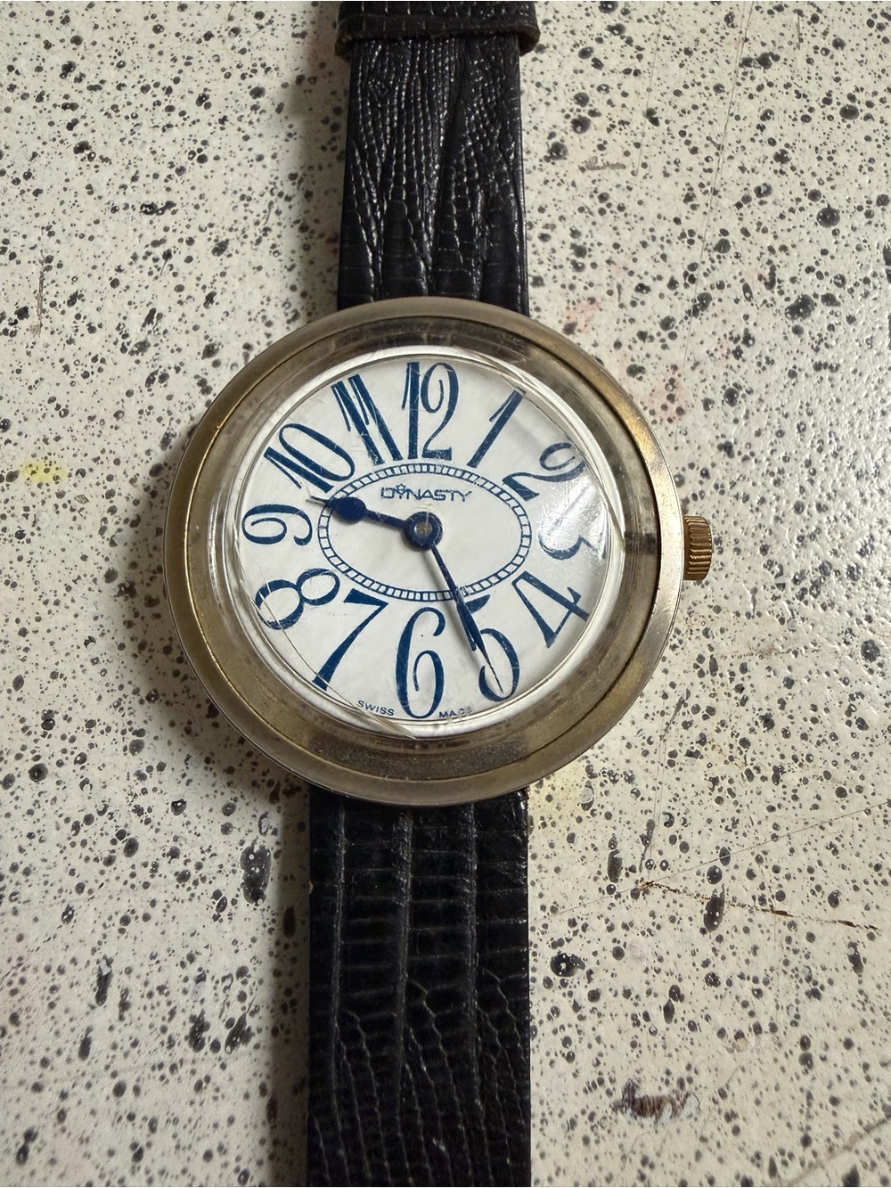 Vintage Swiss Made Dynasty windup BIG Face Easy Read Hours Clear Back